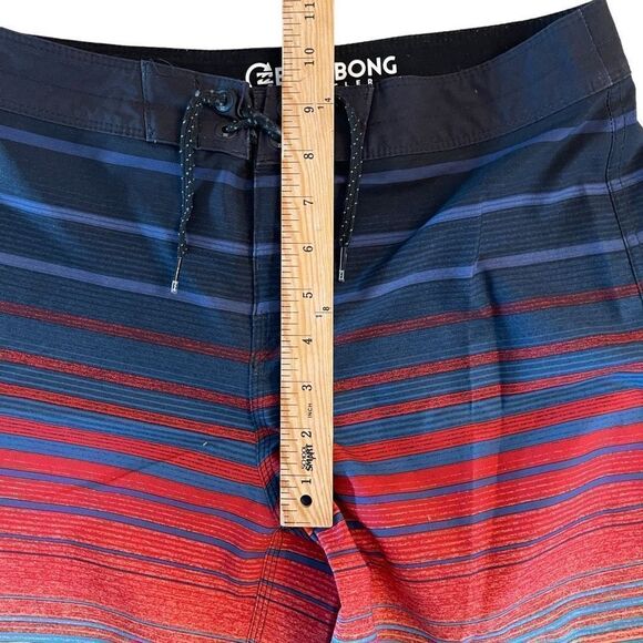 Billabong Recycler All Day Pro Men's Boardshorts Multicoloured Stripes Size 28 - Picture 7 of 7